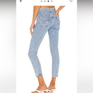 Levis Wedgie Icon Jean in size “Tango Light” size 27